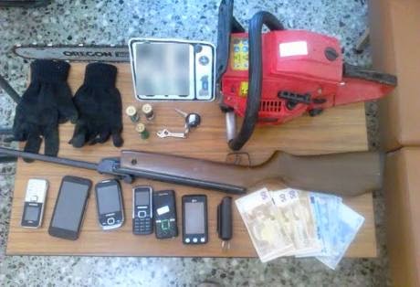 Αιτωλοακαρνανία: Συνελήφθη 21χρονος για κλοπή και παράνομη οπλοκατοχή - Φωτογραφία 1