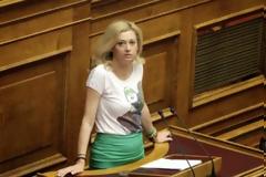 Ξεσάλωσε η Ραχιηλ Μακρή στο πανηγυρί στα Σιάτιστα [photos + video]