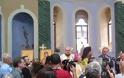 Ιστορικές στιγμές: Ηχησαν και πάλι οι καμπάνες στο Ναό του Αγίου Βουκόλου στη Σμύρνη