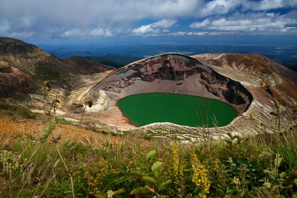 Οι 15 ωραιότερες ηφαιστειακές λίμνες στον κόσμο! [photos] - Φωτογραφία 7
