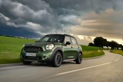 Insurance Institute for Highway Safety (IIHS): Το MINI Countryman παίρνει άριστα και στο Αμερικανικό crash test