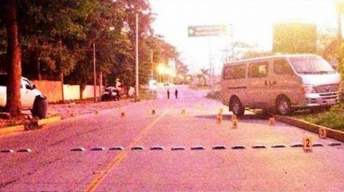 Νεκροί και τραυματίες από πυροβολισμούς μπροστά σε νεκροτομείο στην Ονδούρα - Φωτογραφία 1
