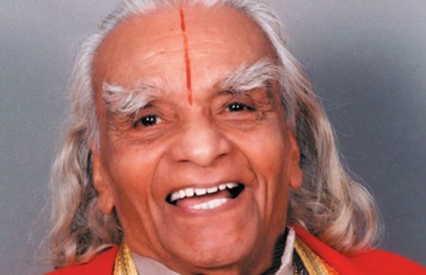 Ινδία: Απεβίωσε στα 95 ο σημαντικότερος γκουρού της γιόγκα BKS Iyengar... [video] - Φωτογραφία 1