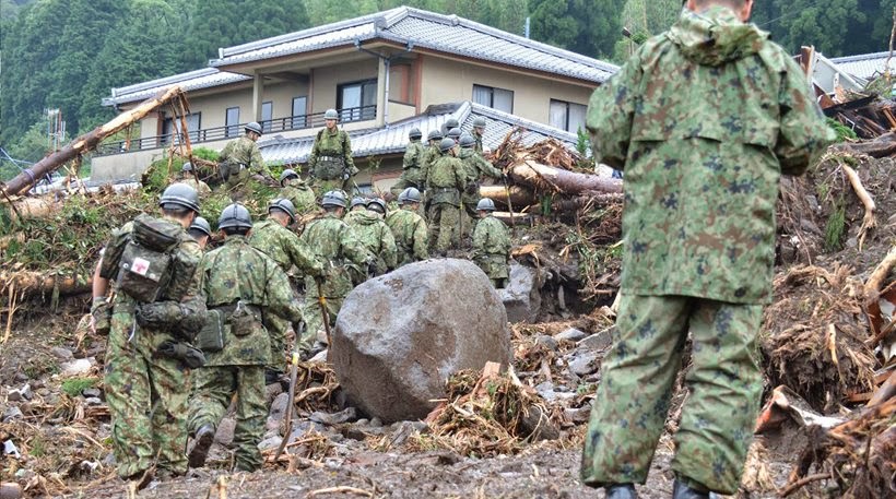Στους 39 οι νεκροί από τις κατολισθήσεις στη Χιροσίμα - Αγνοούνται επτά άνθρωποι - Φωτογραφία 1