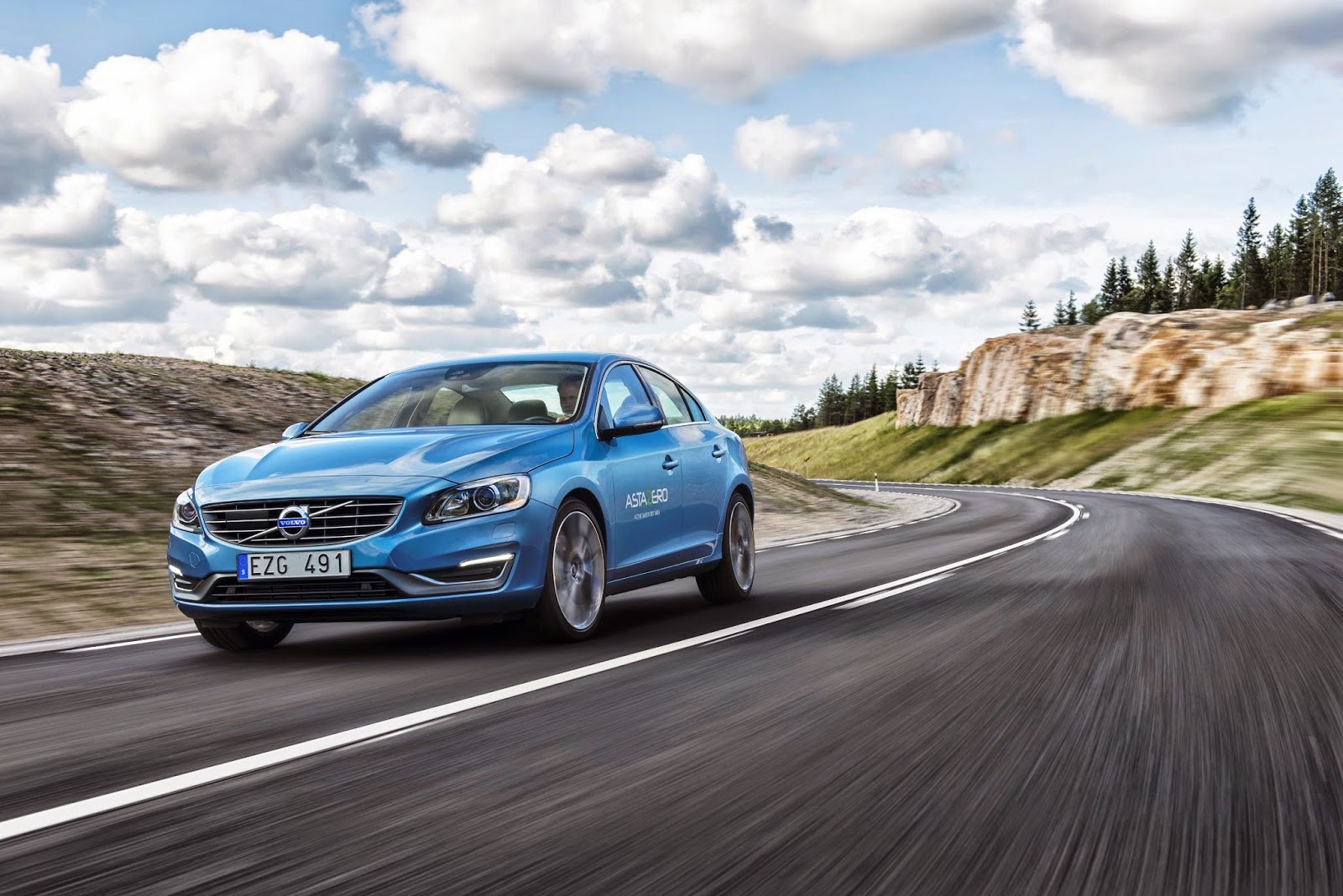 AstaZero: Η Volvo εγκαινιάζει την πιο σύγχρονη πίστα δοκιμών στον κόσμο, κοντά στο Γκέτεμποργκ - Φωτογραφία 4