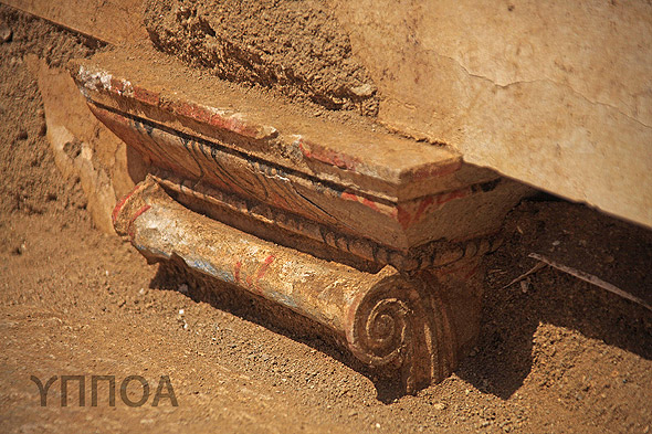 Nέα ευρήματα ήρθαν στο φως από τις ανασκαφές στην Αμφίπολη... [photos] - Φωτογραφία 3