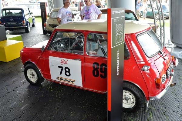 Το MINI έγινε 55 ετών: ένα μικρό αυτοκίνητο με μεγάλη ιστορία - Φωτογραφία 56