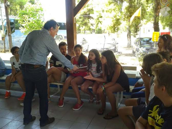 Γεροντόπουλος: Η Ελλάδα αγκαλιάζει ξανά με τα  προγράμματα φιλοξενίας τα παιδιά της Ομογένειας - Φωτογραφία 2