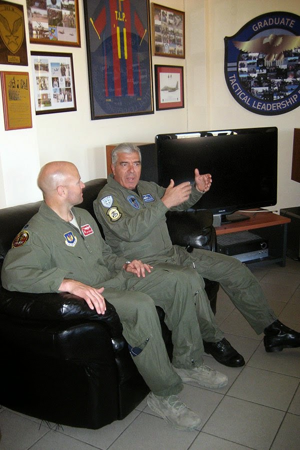 Επίσκεψη Αρχηγού Τακτικής Αεροπορίας στην 115ΠΜ - Φωτογραφία 6