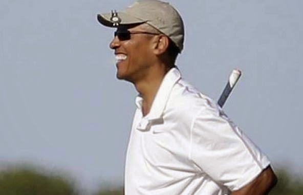 Οργή στους Αμερικανούς, o Ομπάμα πήγε για γκόλφ, μετά την ομιλία του, για τον αποκεφαλισμό του Τζέιμς Φόλεϊ - Φωτογραφία 1