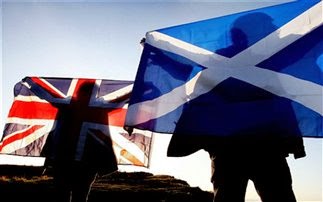 «Η ανεξαρτησία της Σκωτίας ίσως προκαλέσει φυγή κεφαλαίων» - Φωτογραφία 1