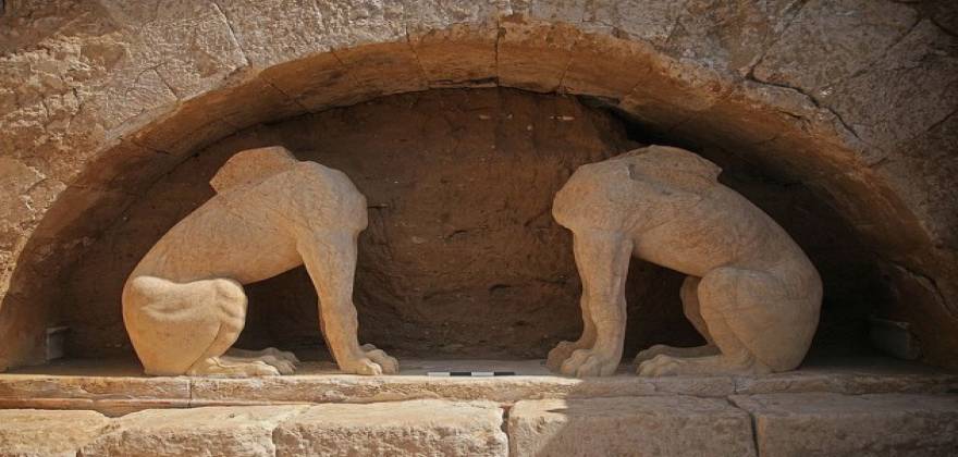 Αμφίπολη: Ένα βήμα πιο κοντά στο μυστικό του τάφου οι αρχαιολόγοι - Φωτογραφία 1