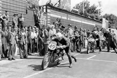BMW Group Classic: Συνάντηση του παρελθόντος με το παρόν στο Isle of Man