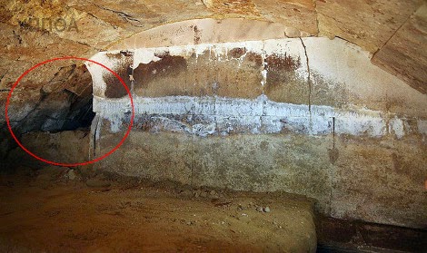 Αμφίπολη: Το νέο στοιχείο που εντείνει την υποψία ότι ο τάφος έχει συληθεί από τυμβωρύχους - Φωτογραφία 2