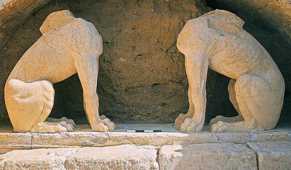 Αμφίπολη: Ο φόβος των αρχαιολόγων για την ταυτότητα του νεκρού - Φωτογραφία 1