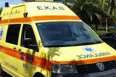 Ασθενοφόρο στη Ρόδο συγκρούστηκε με Ι.Χ. την ώρα που μετέφερε ασθενή [photos]