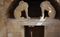 Αμφίπολη: Φωτογραφία της τρύπας από την οποία ίσως μπήκαν οι τυμφωρύχοι στον τάφο