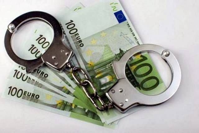 Συνελήφθη 39χρονος στα Καλάβρυτα, για προς το Δημόσιο πάνω από 2.000.000 ευρώ - Φωτογραφία 1