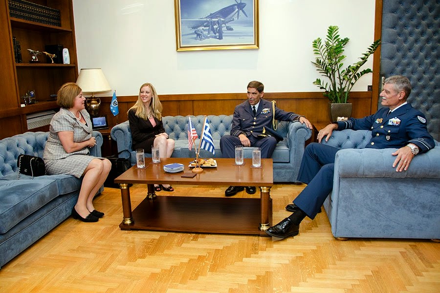 Συνάντηση Α/ΓΕΑ με την Deputy Under Secretary United States Air Force International Affairs - Φωτογραφία 4