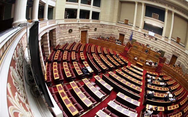 Στη Βουλή οι συμβάσεις για έρευνες υδρογονανθράκων στη δυτική Ελλάδα - Φωτογραφία 1