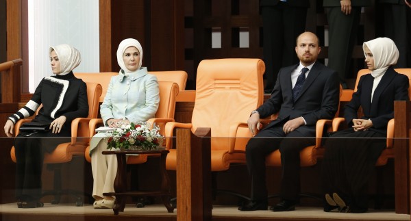 Ορκίστηκε πρόεδρος της Toυρκίας ο Ρετζέπ Ταγίπ Ερντογάν [photos] - Φωτογραφία 2