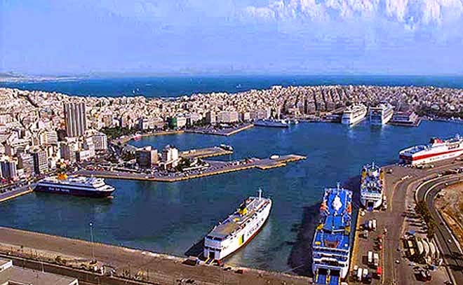 Η κυβέρνηση διώχνει και τα λιγοστά πλοία από το λιμάνι του Πειραιά... η ανάπτυξη προ των πυλών - Φωτογραφία 1