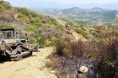 Στιγμιότυπα από την Συμβολή του Στρατού Ξηράς σε κατάσβεση πυρκαγιάς