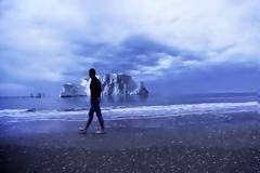 Θα ζήσει σε παγόβουνο μέχρι αυτό να λιώσει [photos]