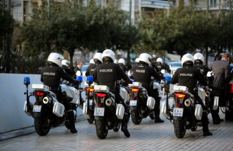 Δρακόντεια μέτρα της αστυνομίας στο Ηράκλειο - Φοβούνται επεισόδια ανάμεσα σε χρυσαυγίτες και αντιφασίστες στο κέντρο - Φωτογραφία 1