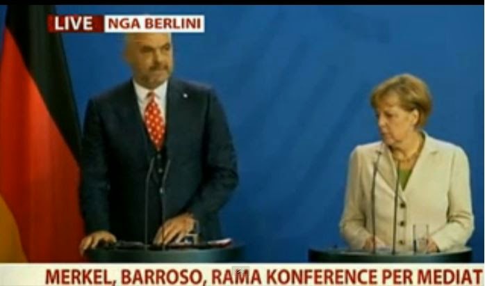 Αλβανία: Ο Ράμα σε κοινή συνέντευξη Τύπου με την Μέρκελ και Μπαρόζο - Φωτογραφία 1