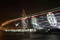 ΑΥΤΑ ΤΑ ΓΗΠΕΔΑ ΘΑ ΕΠΙΣΚΕΦΘΕΙ ΣΤΟ CHAMPIONS LEAGUE Ο ΘΡΥΛΟΣ ΚΑΙ Ο ΛΑΟΣ ΤΟΥ! (PHOTOS)