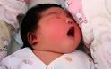 Δείτε το μωρό-γίγας που γεννήθηκε στη Κίνα και ζυγίζει πάνω από 6 κιλά! [photos]