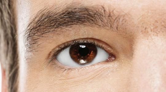 Απίστευτη έρευνα! Τί συμβαίνει με όσους άνδρες έχουν καστανά μάτια; - Φωτογραφία 1