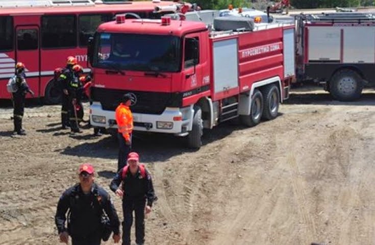Ανασφάλιστα τα οχήματα της πυροσβεστικής στην Πάτρα - Φωτογραφία 1