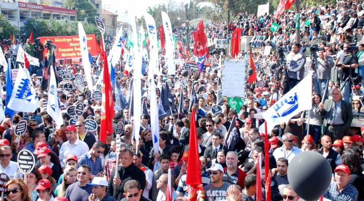 Διαδηλώσεις Τ/κ εναντίον της επίσκεψης Ερντογάν - Φωτογραφία 1