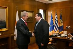 Συνάντηση ΥΕΘΑ Δημήτρη Αβραμόπουλου με το νέο Πρέσβη της Κυπριακής Δημοκρατίας