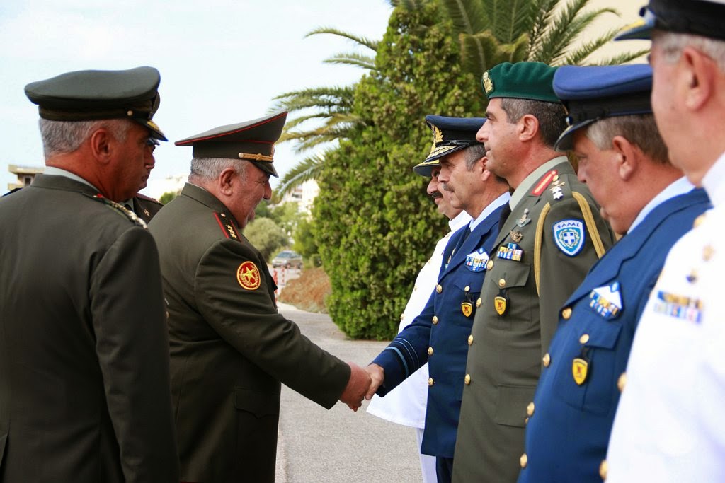 ΕΠΙΣΗΜΗ ΕΠΙΣΚΕΨΗ ΑΡΧΗΓΟΥ ΕΝΟΠΛΩΝ ΔΥΝΑΜΕΩΝ ΤΗΣ ΔΗΜΟΚΡΑΤΙΑΣ ΤΗΣ ΑΡΜΕΝΙΑΣ ΣΤΟ ΓΕΕΘΑ - Φωτογραφία 3