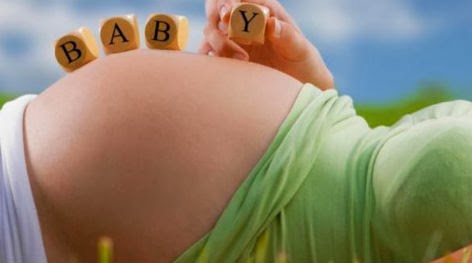 Οι γυναίκες αργούν να γίνουν μαμάδες: 1 στα 5 μωρά γεννήθηκε από μητέρα άνω των 35 ετών! - Φωτογραφία 1