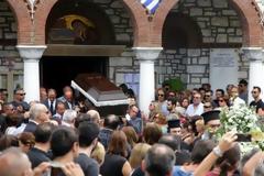 Ποιοι τίμησαν τη μνήμη του Αντώνη Βαρδή