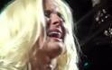Το σπαρακτικό βίντεο με την Νατάσα Μποφίλιου να ξεσπά σε κλάματα... [video]