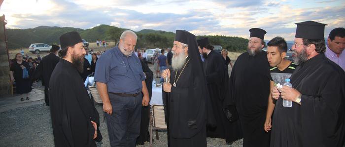 Έκτισαν Εκκλησία εκεί που σκοτώθηκε το παιδί τους... [photos] - Φωτογραφία 13