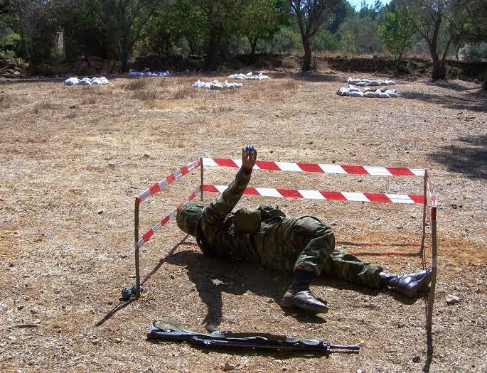 Διαγωνισμός ρίψης χειροβομβίδας στην ΠΕ της 96 ΑΔΤΕ - Φωτογραφία 5