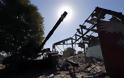 Ουκρανία: «Καταρρέει» η εκεχειρία; - Μια νεκρή στη Μαριούπολη, εκρήξεις στο Ντονέτσκ