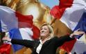 Η Λεπέν θα κέρδιζε τον Ολάντ εάν διεξάγονταν προεδρικές εκλογές στη Γαλλία