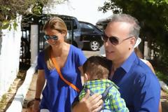 Ο Φώτης Σεργουλόπουλος βάφτισε τον γιο του στην Εκάλη! [photos]