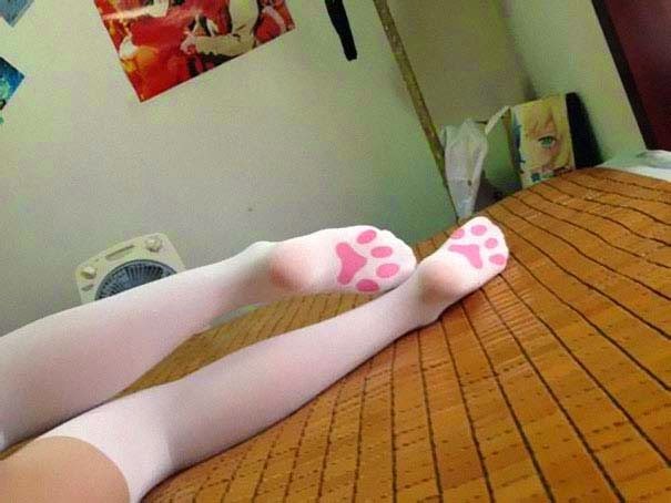 Πρωτότυπες κάλτσες και καλσόν - Φωτογραφία 1