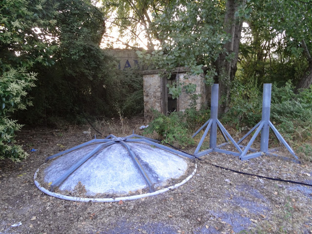 Παρατημένη η περιουσία της ΕΡΤ στα Γιάννενα! [photos] - Φωτογραφία 4