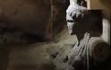 “Μας περιμένουν τεράστιες εκπλήξεις στον τάφο της Αμφίπολης” - Μοναδικά στοιχεία έρχονται στο φως - Φωτογραφία 5