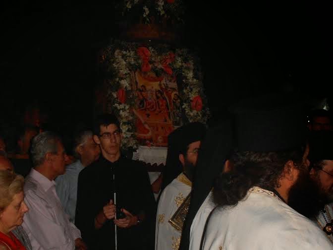 Στις λατρευτικές εκδηλώσεις του Ιερού Μητροπολιτικού Παρεκκλησίου Παναγίας Νερατζιώτισσας παραβρέθηκε ο Δήμαρχος Αμαρουσίου Γ. Πατούλης - Φωτογραφία 2