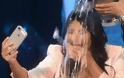 Kim Kardashian: Έκανε ice bucket challenge σε εκπομπή - Φωτογραφία 4